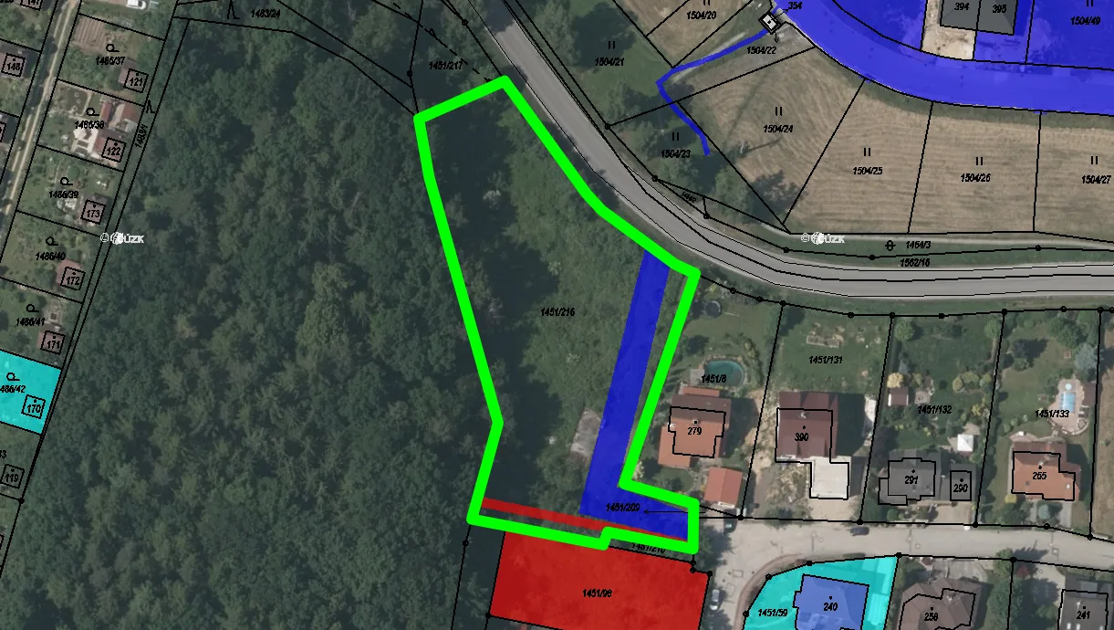 Věcná břemena v katastrální mapě, parcela 1451/216 Hlincová Hora