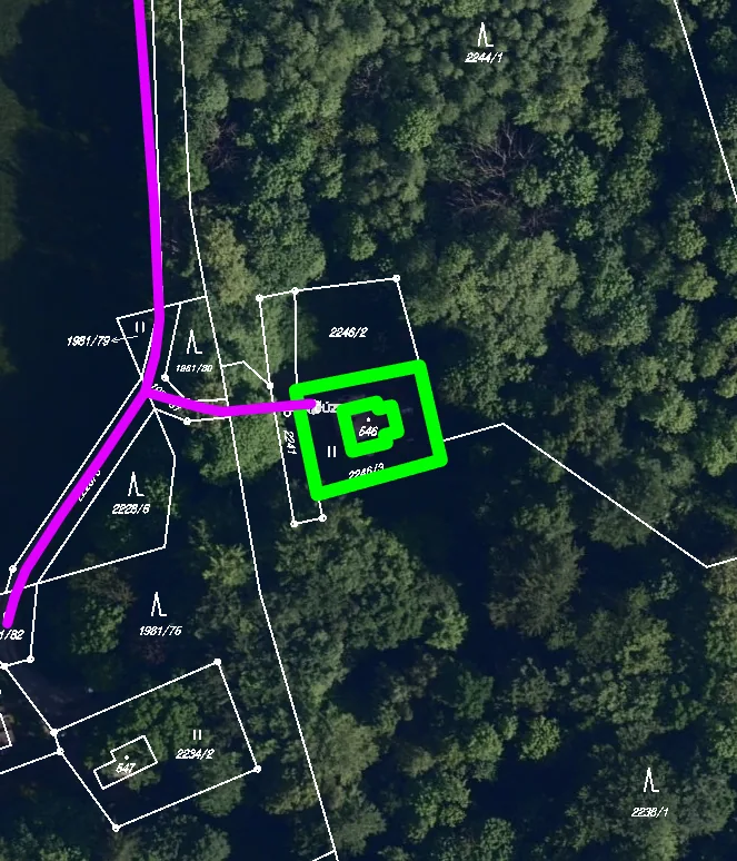Příjezdová cesta, parcela 2246/3 Komorní Lhotka