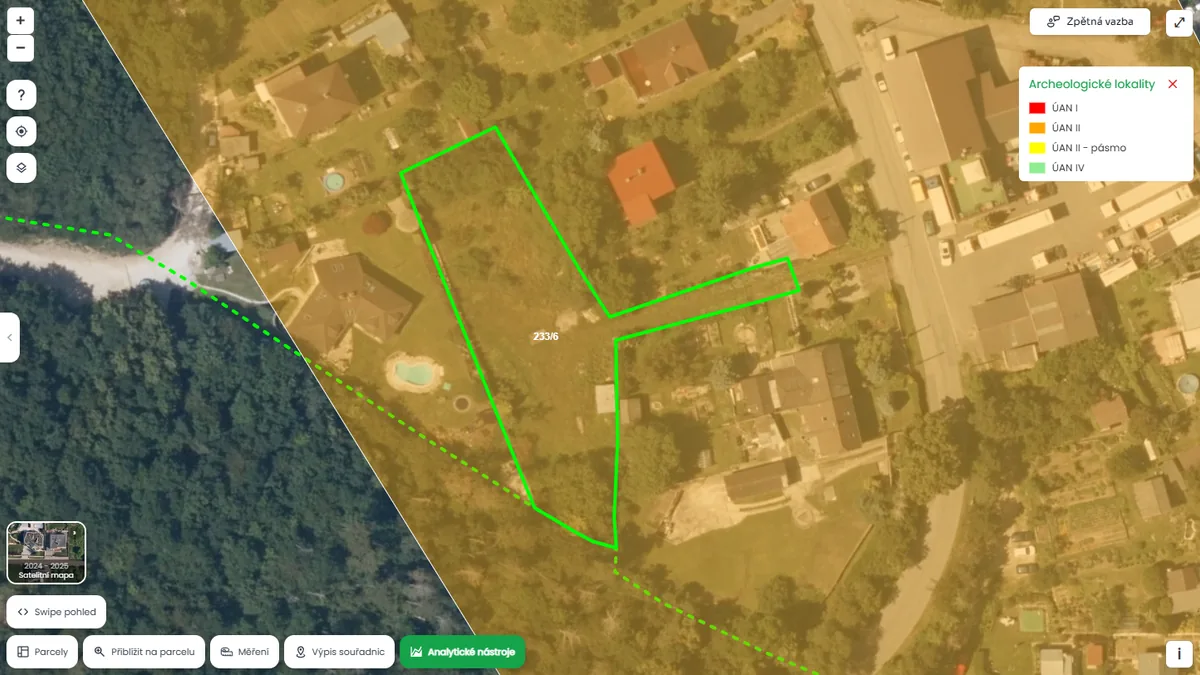 Parcela je v archologickém nalezišti (mapa Pozemkov)