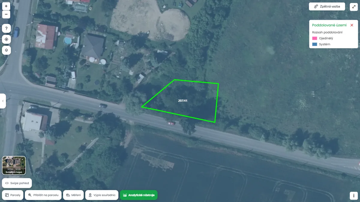 Parcela je hned vedle poddolovaného území (mapa Pozemkov)