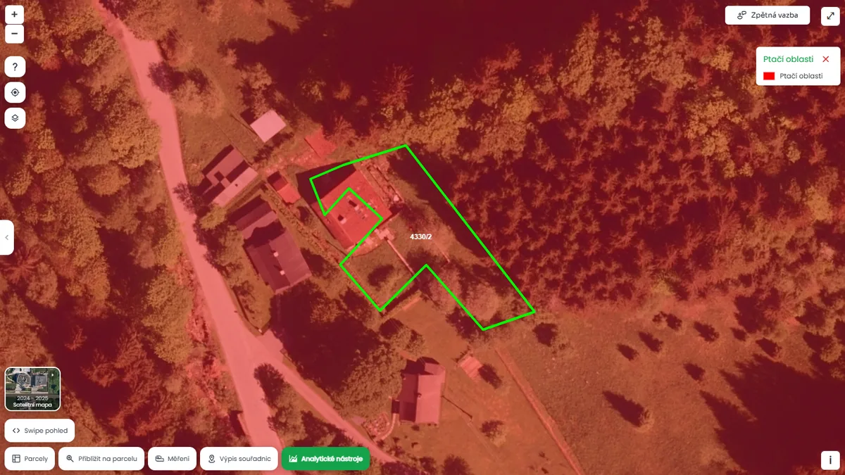 Parcela je v chráněné ptačí oblasti (mapa Pozemkov)